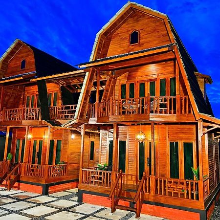 Noerbaya House Bukittinggi Villa Dış mekan fotoğraf