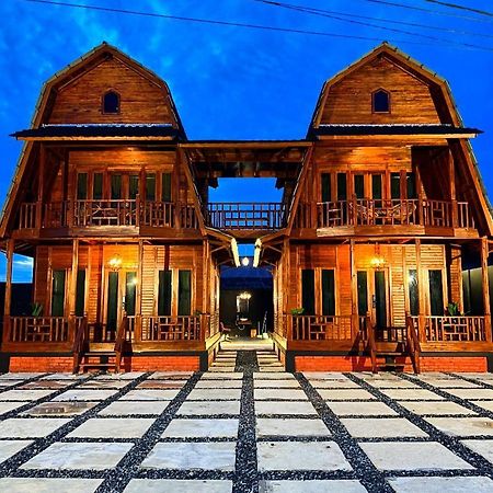 Noerbaya House Bukittinggi Villa Dış mekan fotoğraf