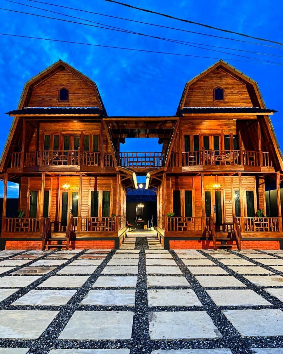 Noerbaya House Bukittinggi Villa Dış mekan fotoğraf